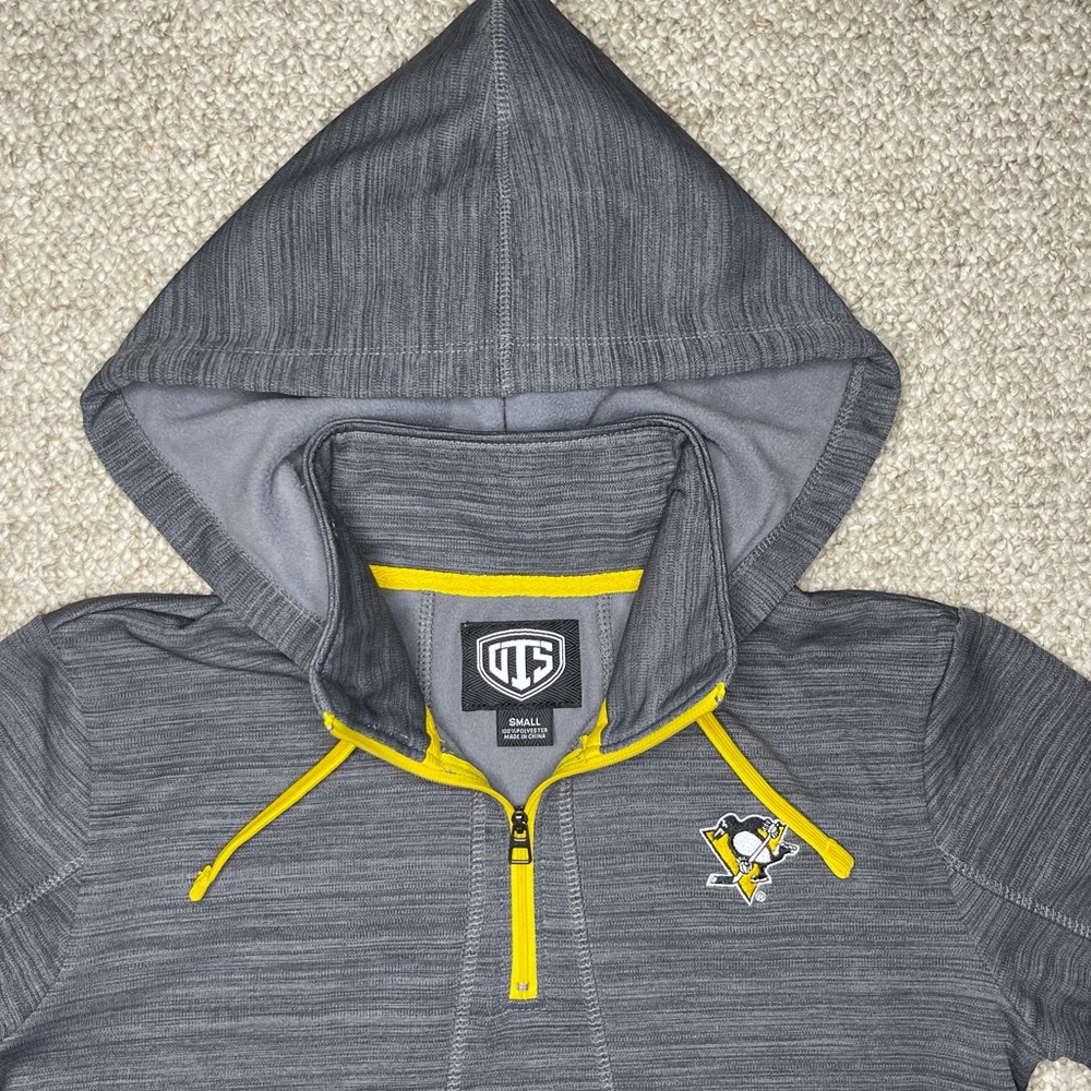 Pittsburgh Penguins hockey hoodie - Picture 4 of 11
